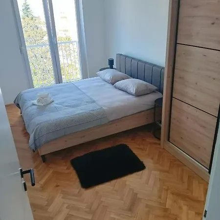 Apartman Luna *