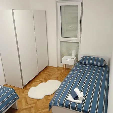 Apartment Apartman Luna Zadar