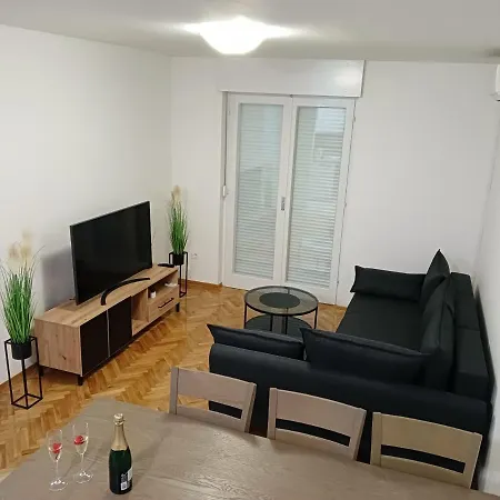 Apartman Luna Apartment