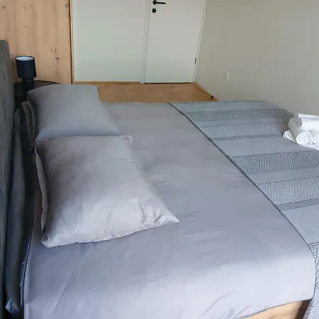 Apartment Apartman Luna Zadar