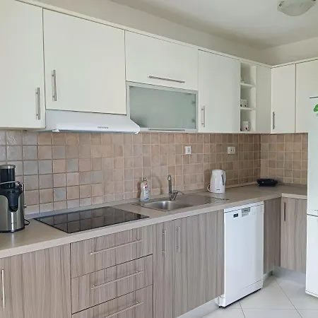 Apartman Luna Apartment *