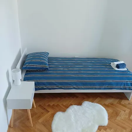 Apartman Luna *