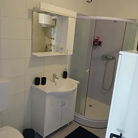 Apartman Luna *